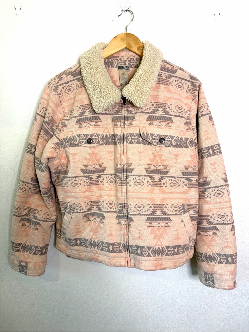 Duluth Trading flannel trucker jacket Pink Gray Aztec Sherpa collar XL quilted